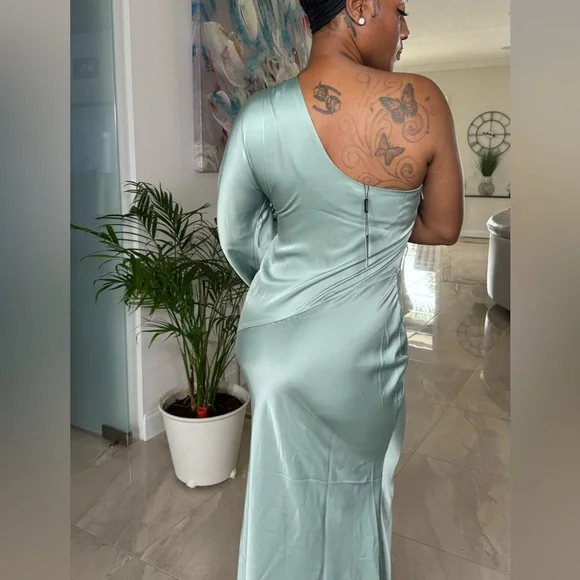 JLUXLABEL One-Shoulder Satin Dress in Light Green - Picture 5 of 5